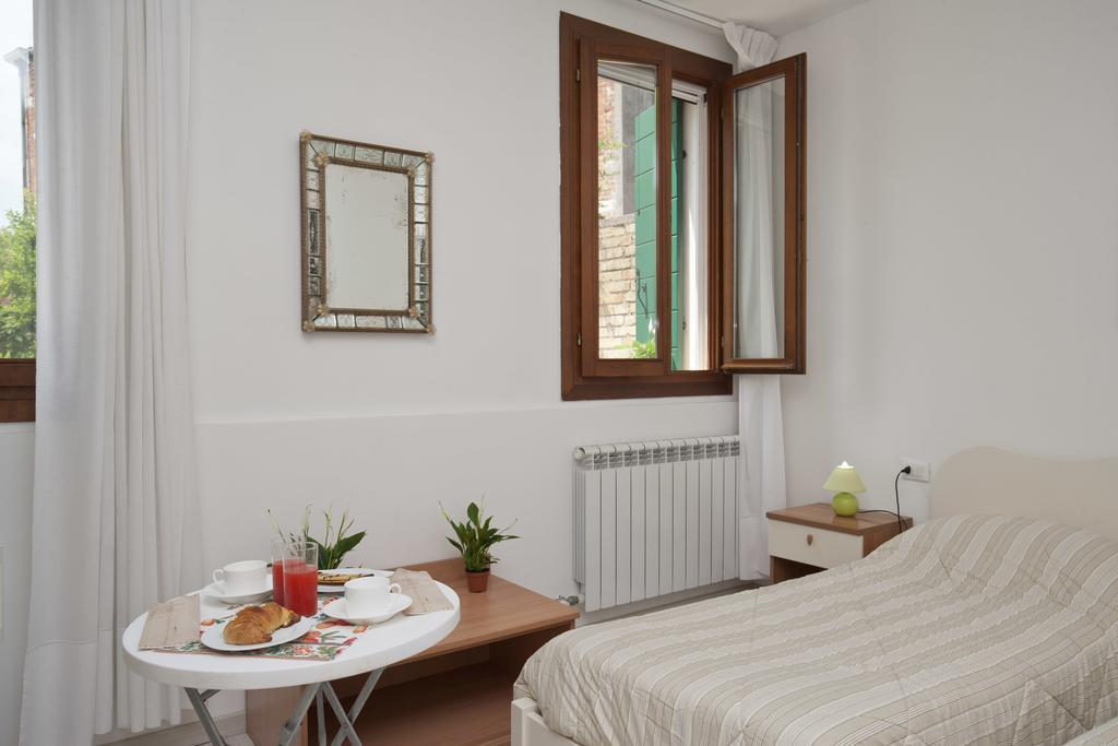 Bed and Breakfast Ca' Del Pomo Grana' à Murano Extérieur photo